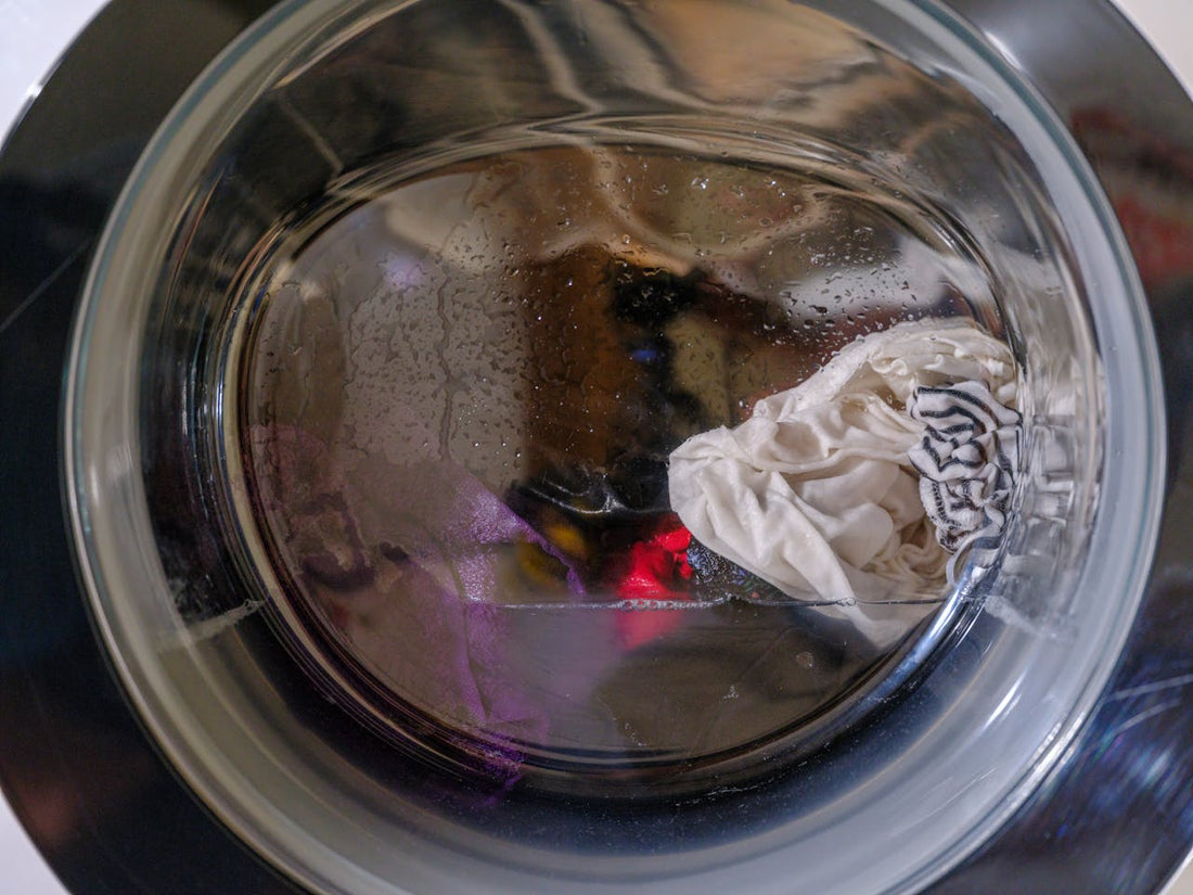 Laundry Water Temperature Guide to Keep Your Clothes in Great Condition